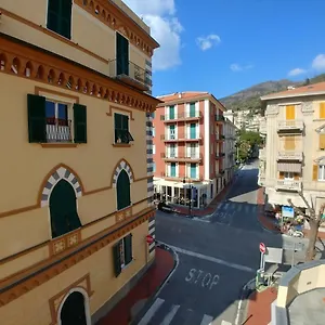 https://la-romantica-levanto.hotelitalianriviera.com