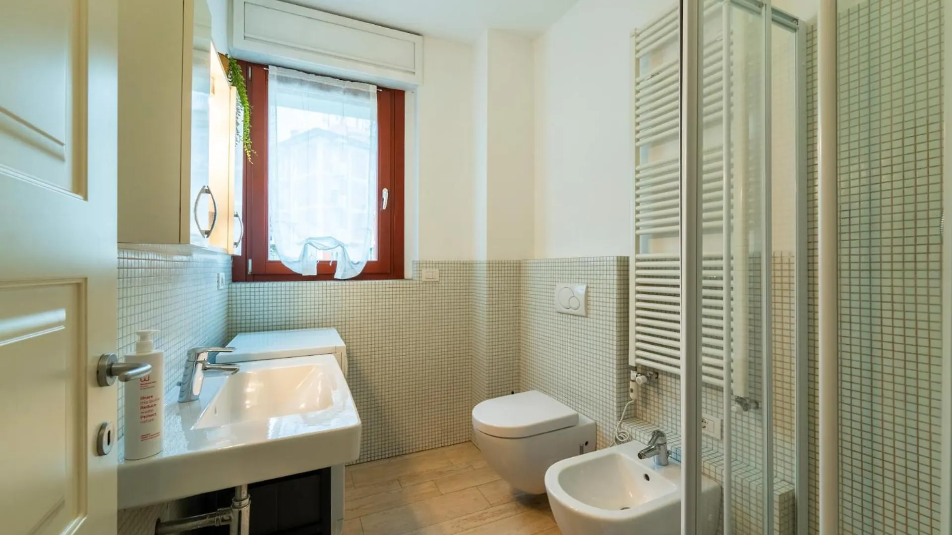 Apartment Como Comfort Flat By Wonderful Italy